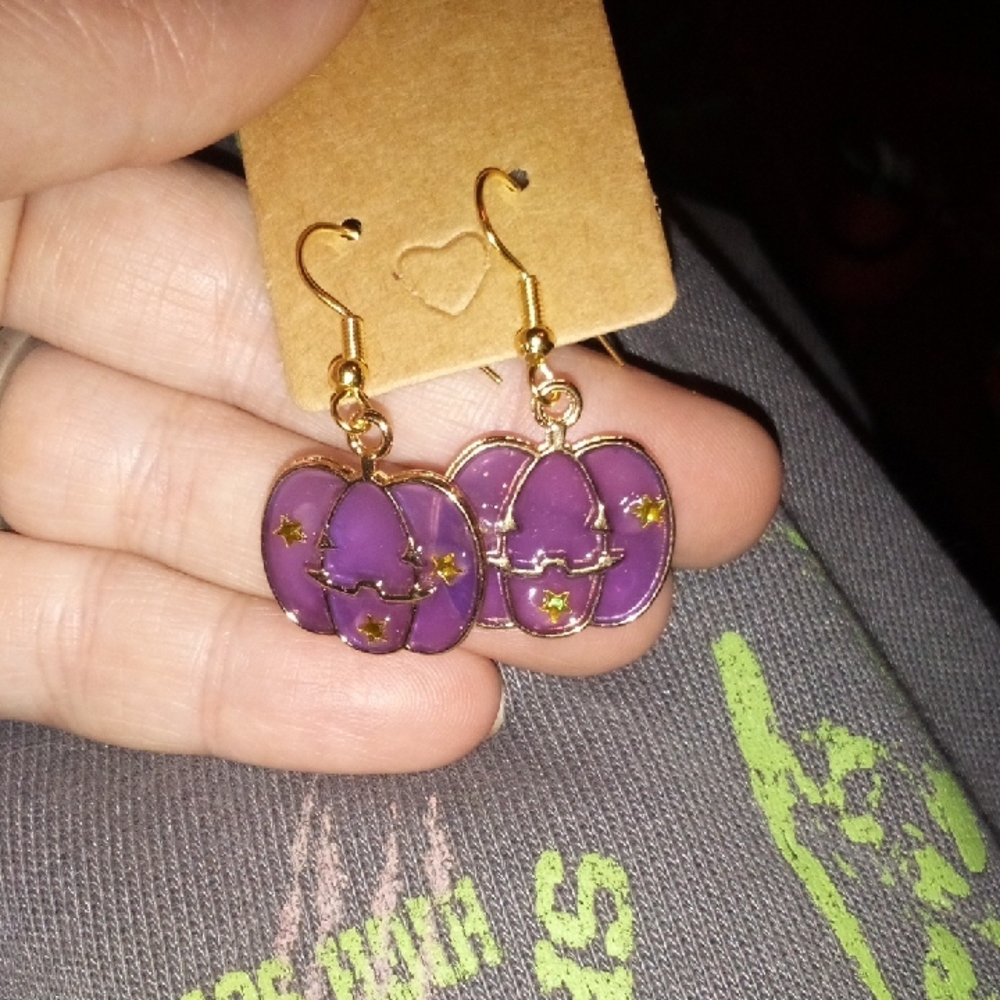 Prettt Purple Pumpkin Earrings